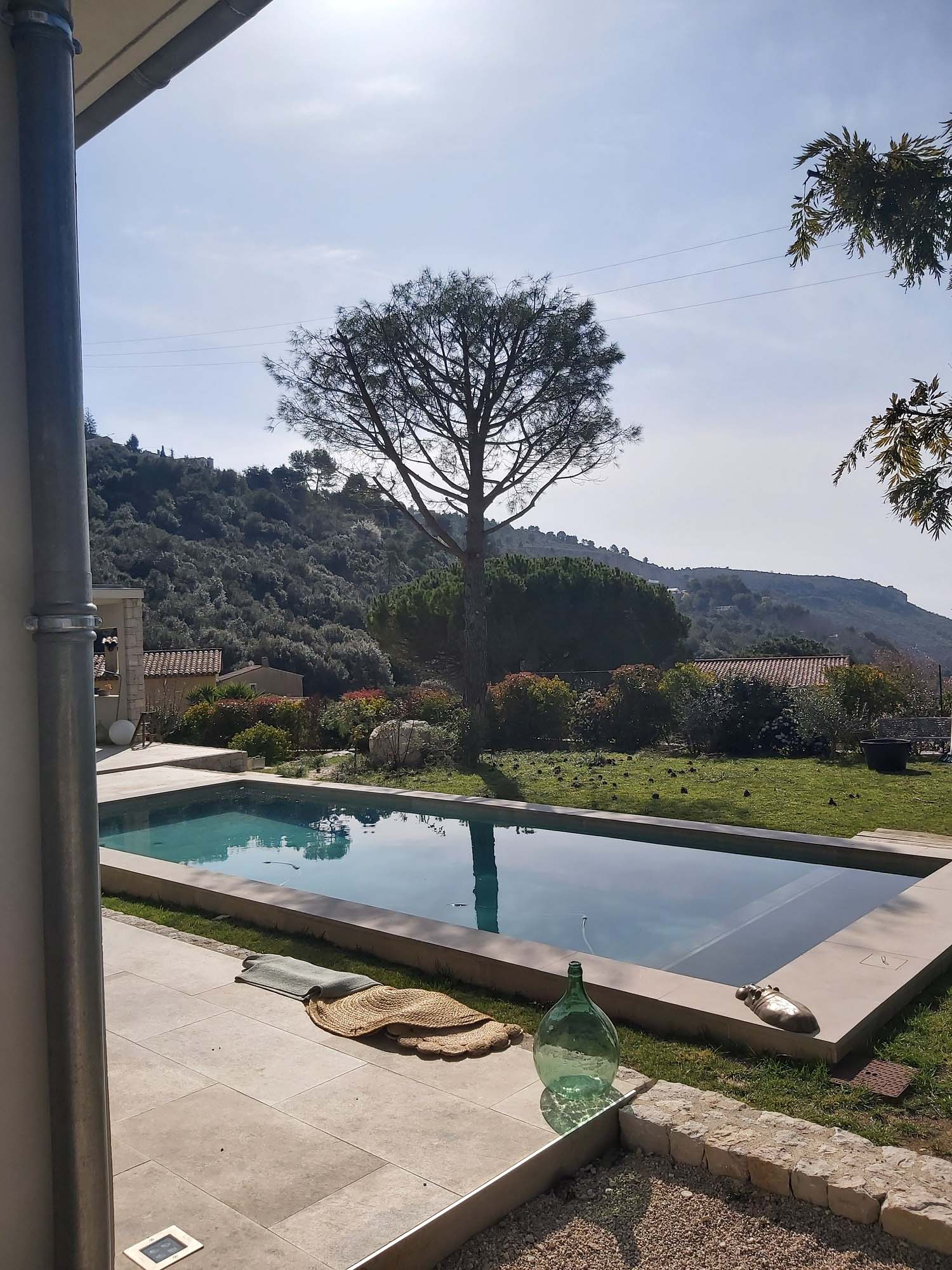 paysagiste nice-creation de jardin saint laurent du var-entretien de jardin cagnes sur mer-elagage saint jean cap ferrat-debroussaillage cannes-petit maconnerie roquebrune cap martin-jardinier paysagiste antibes